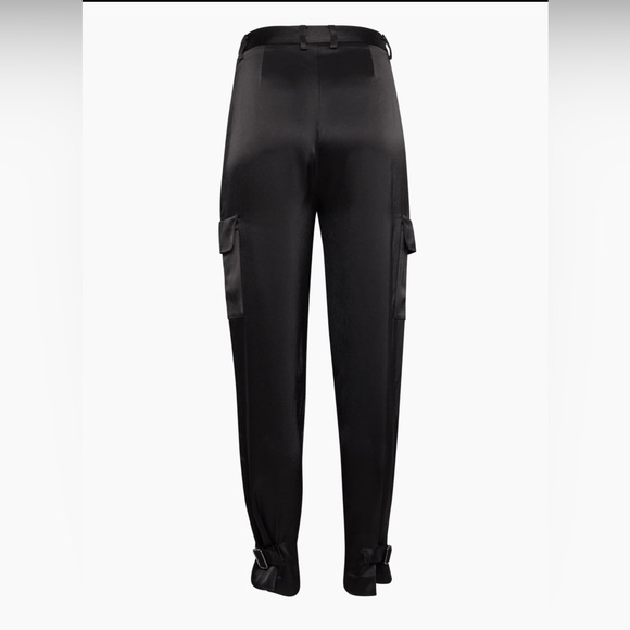 Aritzia Babaton refined cargo satin pants in black size 8 - Picture 5 of 11